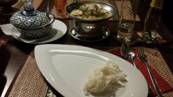 Thai Restaurant Phatcharee food