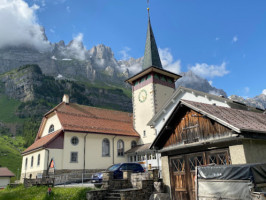 Gasthaus Urnerboden inside