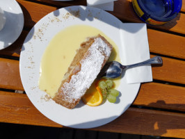 Skihaus Alp Trida food