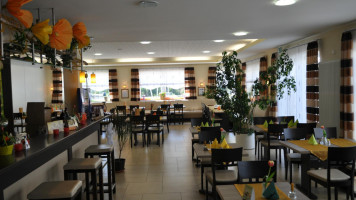 Cafe Waldblick Alexander Storl inside
