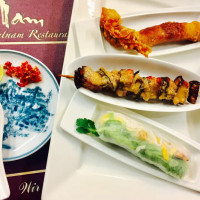 Annam Restaurant inside