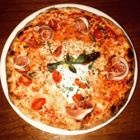 Pizzeria Pub 118 food