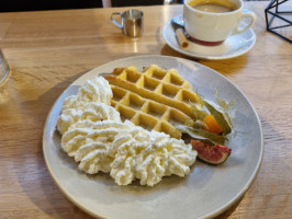 Kaffeehaus zu den Dreiherzen food