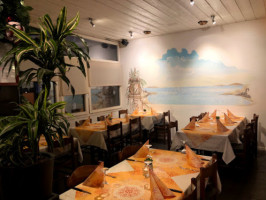 Il Sole Trattoria inside