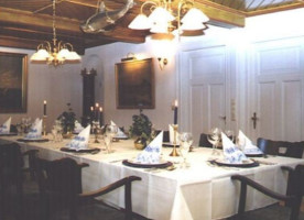 Restaurant Piet Henningsen food