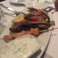 Der Grieche Taverna Griechisches food