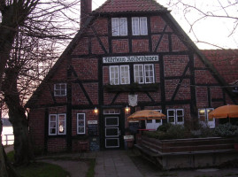 Fährhaus Rotenhusen outside