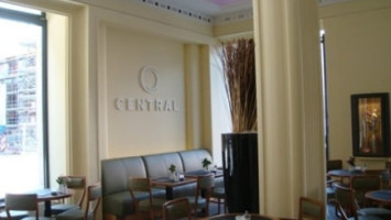 Central Cafe & Bar Peter inside