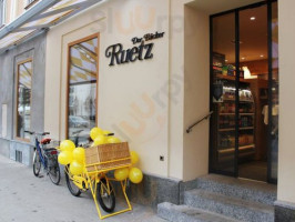 Der Backer Ruetz food