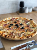 Pizzeria Piccola St. Gallen food