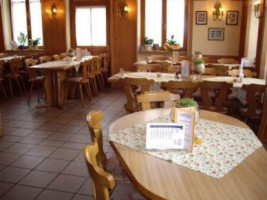 Gasthaus Kropp inside