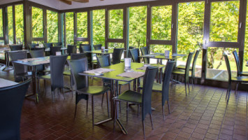 Hotel Restaurant Badhof AG food