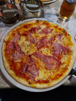 Ristorante Pizzeria Vesuvio food