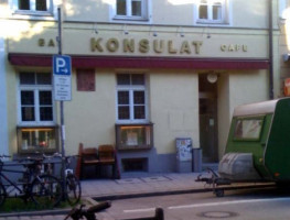 Konsulat outside