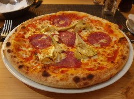 La Galleria food
