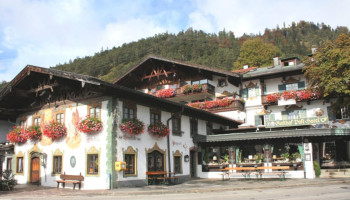 Zur Alten Post In Wallgau outside