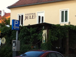 Jell-Gasthaus outside