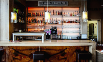 Metropolis Bar Restaurant Walldorf food
