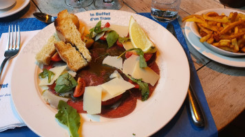 Le Buffet d'un Tram food