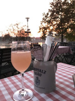 Rheinterrassen Gasthaus am Fluss outside