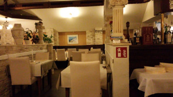 Restaurant Dionysos food