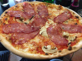Marcello Palmas Italienische Spezialitäten & Pizzeria food