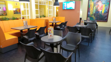 Eis-Café Calchera GmbH inside