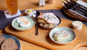 Gasthaus Zum Bären Inh. Frank Weller Gaststätte food