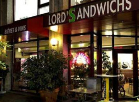 Lord Sandwich inside