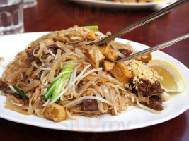 Ti Thai food