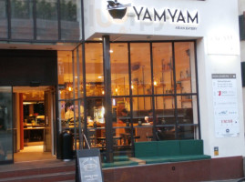 Yam Yam Asian Eatery food