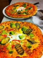 Il Peperoncino Pizzeria Im Badhof food