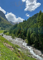 Berggasthaus Heimeli outside