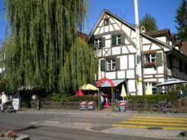 Café Am Dorfplatz outside