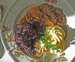 Landgasthof Weisses Kreuz food