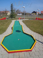 Et Minigolf Des Pommiers inside