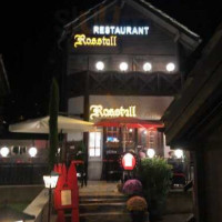 Rosstall outside