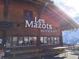Les Mazots food