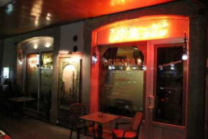 Oriental inside