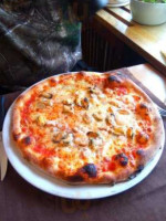 Pizzeria Pinocchio food