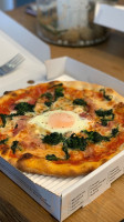 Dieci Pizza Kurier Lausanne-west food