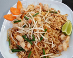 Sabaye Sabaye Thai Food food