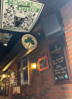 Barney Vallely's Irish Pub food