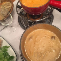 Café Bon-vin food
