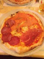 Ciao Ciao Pizzeria food