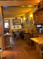 Café Du Cerf inside