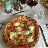 Pizzeria La Rive food