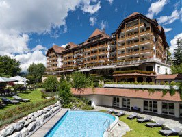 Park Gstaad - Restaurant outside