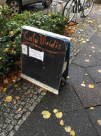 Café Viridis outside