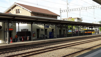 Sissacher Bahnhof Imbiss Ibrahim Akzorba inside